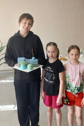 С днем рождения, Дима!