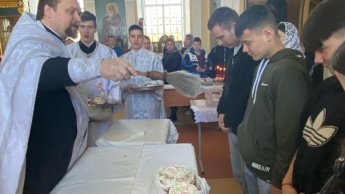 Освещение куличей в Храме Спаса-на-Запрудне