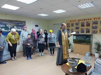 Чин освящения Волжского центра помощи детям