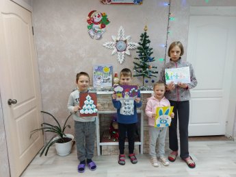 Выставка поделок " В ожидании новогоднего волшебства"