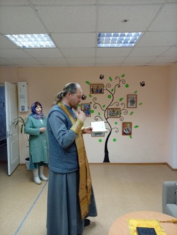 Освящение Волжского центра помощи детям
