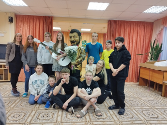 Поздравление с совершеннолетием