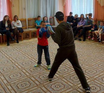 Встреча с представителями Молодежного правительства и спортсменами спортивной школы №4 Олимпийского резерва