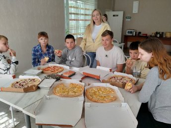 С Днем рождения!