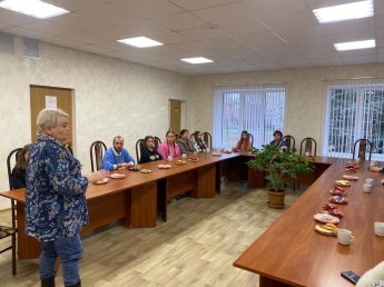 Семинар - практикум для выпускников Костромского Политехнического колледжа и Колледжа бытового сервиса по теме: «Организация работы по постинтернатному сопровождению выпускников государственных учреждений для детей-сирот и детей, оставшихся без попечения 