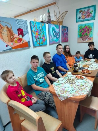 "Застольный этикет. Чаепитие"