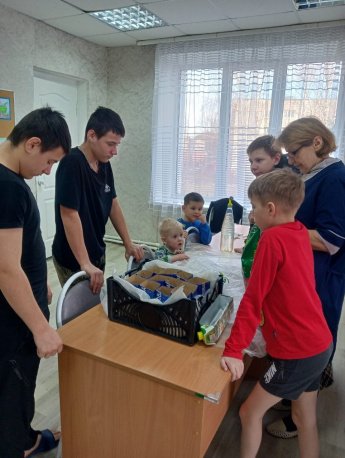 Учимся пикировать перцы